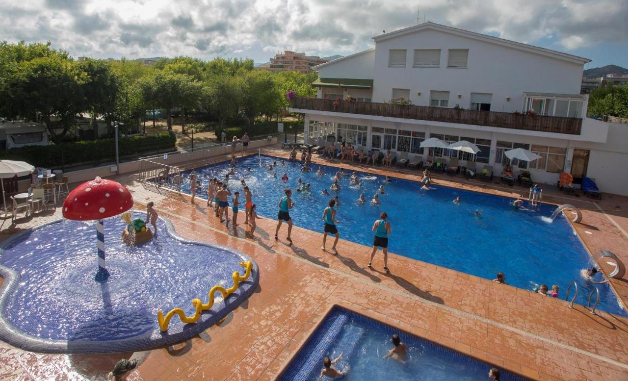 Camping Senia Caballo De Mar Pineda de Mar Exteriör bild